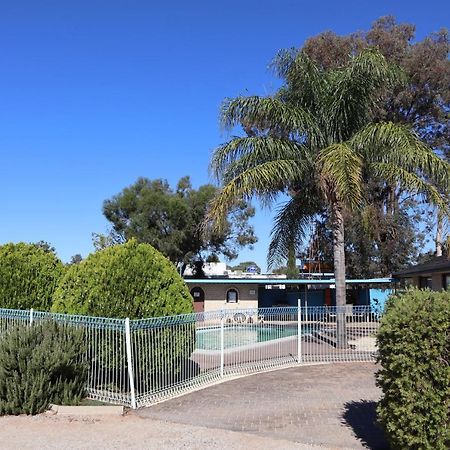 Capri Motel Balranald Eksteriør billede