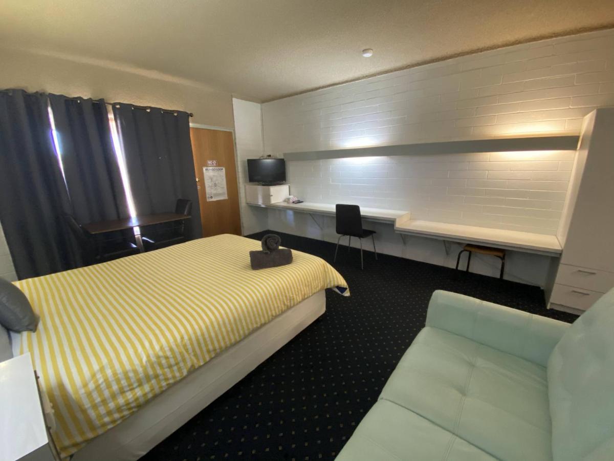 Capri Motel Balranald Eksteriør billede