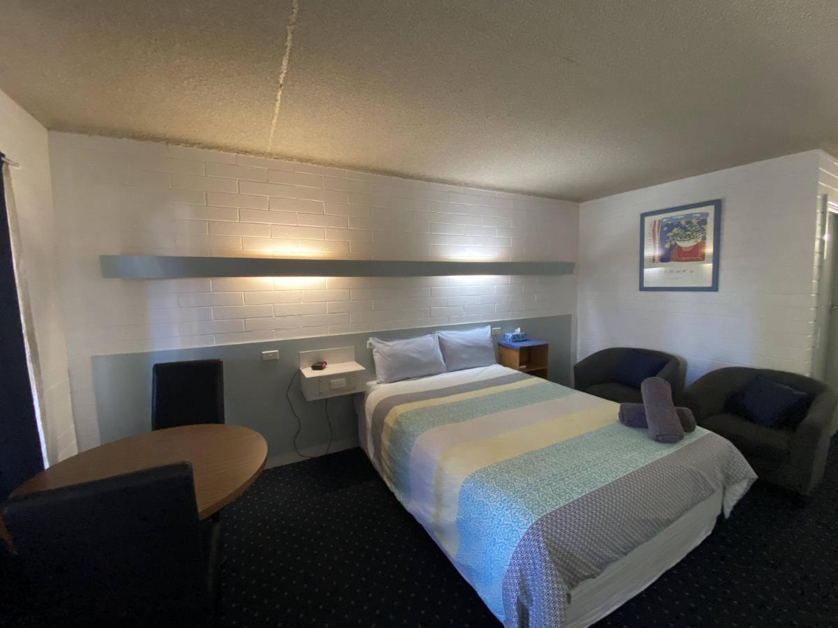 Capri Motel Balranald Eksteriør billede