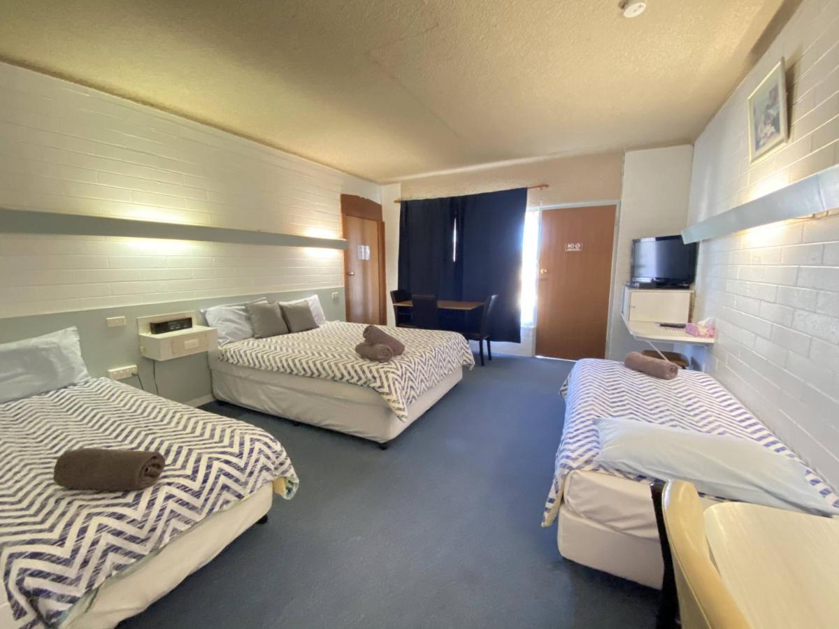 Capri Motel Balranald Eksteriør billede