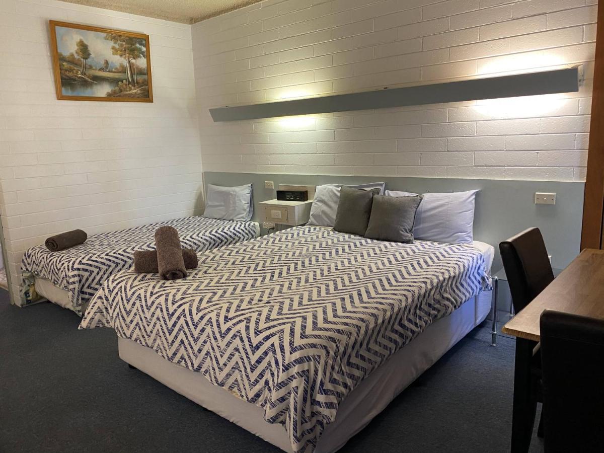Capri Motel Balranald Eksteriør billede