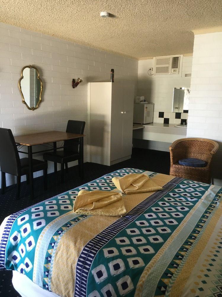 Capri Motel Balranald Eksteriør billede