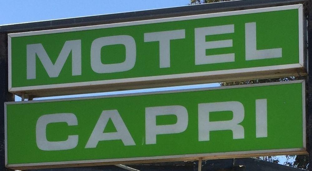 Capri Motel Balranald Eksteriør billede